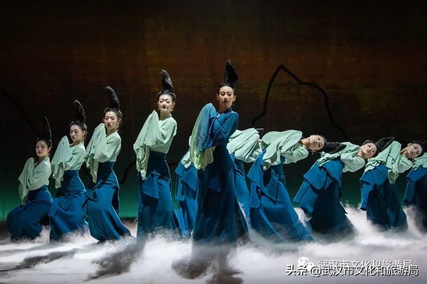 西餐厅适合播什么音乐剧_餐厅播放的音乐_适合餐厅播放的纯音乐
