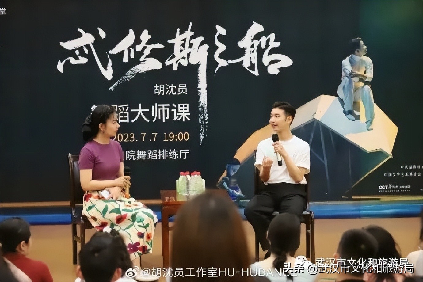 西餐厅适合播什么音乐剧_餐厅播放的音乐_适合餐厅播放的纯音乐